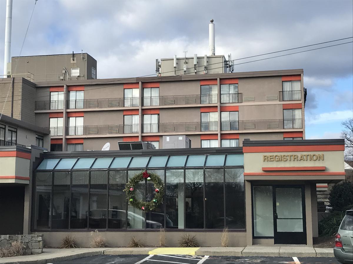 Howard Johnson By Wyndham Milford/New Haven Exterior foto